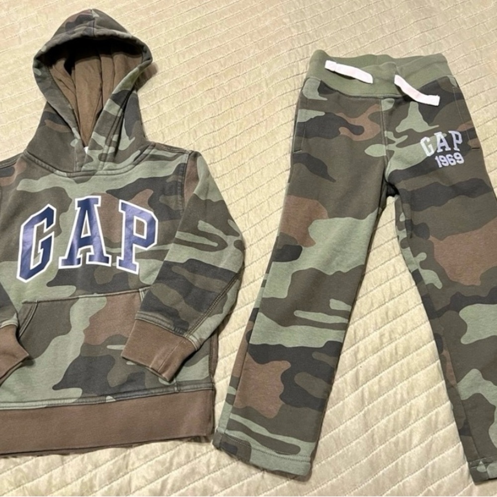 GAP Kids Camo Hoodie and Joggers Set